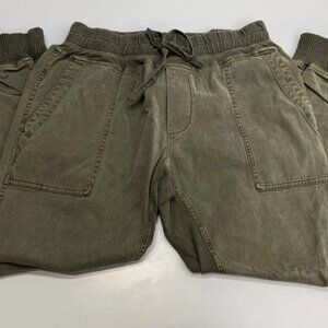 James Perse Mixed Media Pants • Size 2 • Army Green Ribbed Cuffs & Patch Pockets